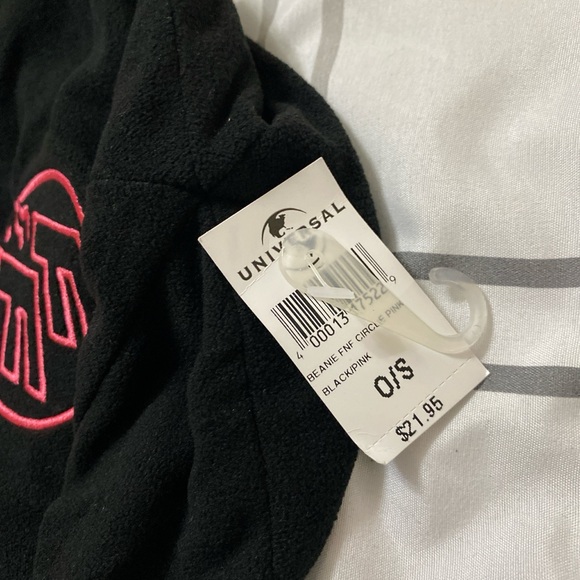 Fast and Furious Beanie Hat - Picture 3 of 7